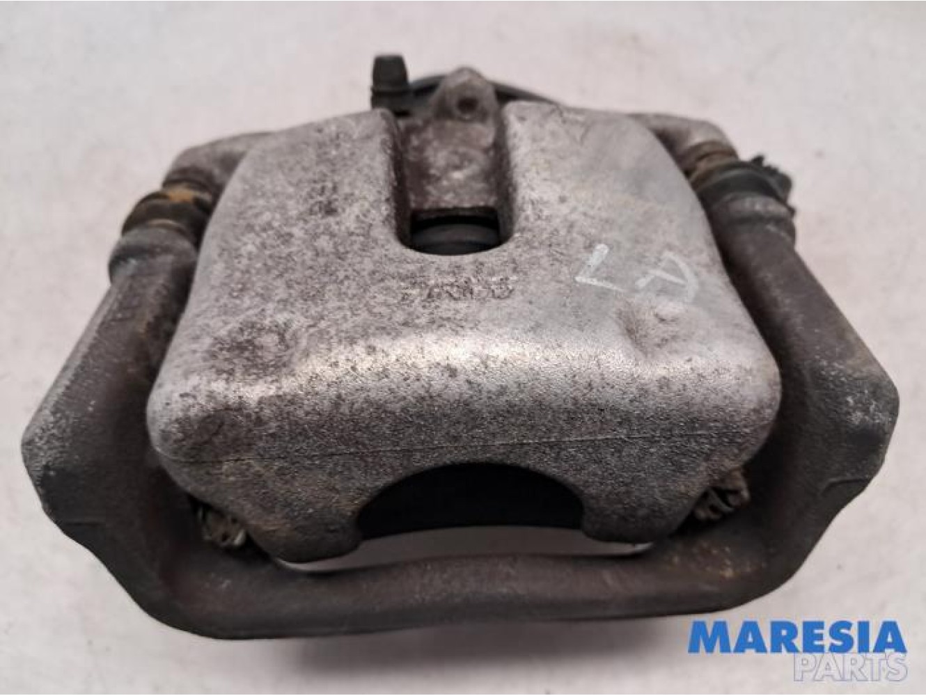 Renault - Scenic - Rear brake calliper, left
