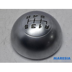 Alfa Romeo - Giulietta - Gear stick
