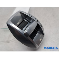 Alfa Romeo - Giulietta - Automatic gear selector