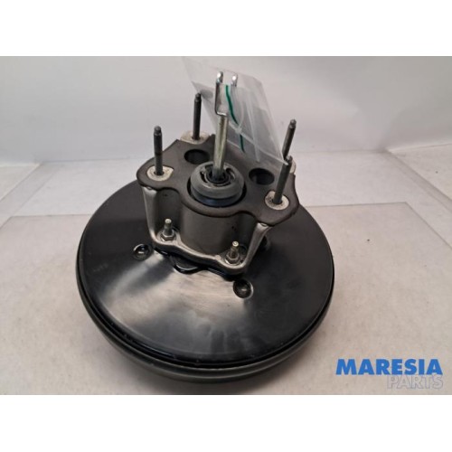 Renault - Scenic - Master cylinder
