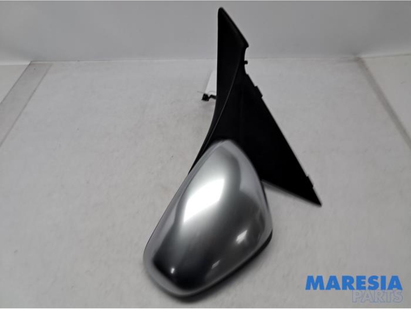 Alfa Romeo - Giulietta - Wing mirror, left