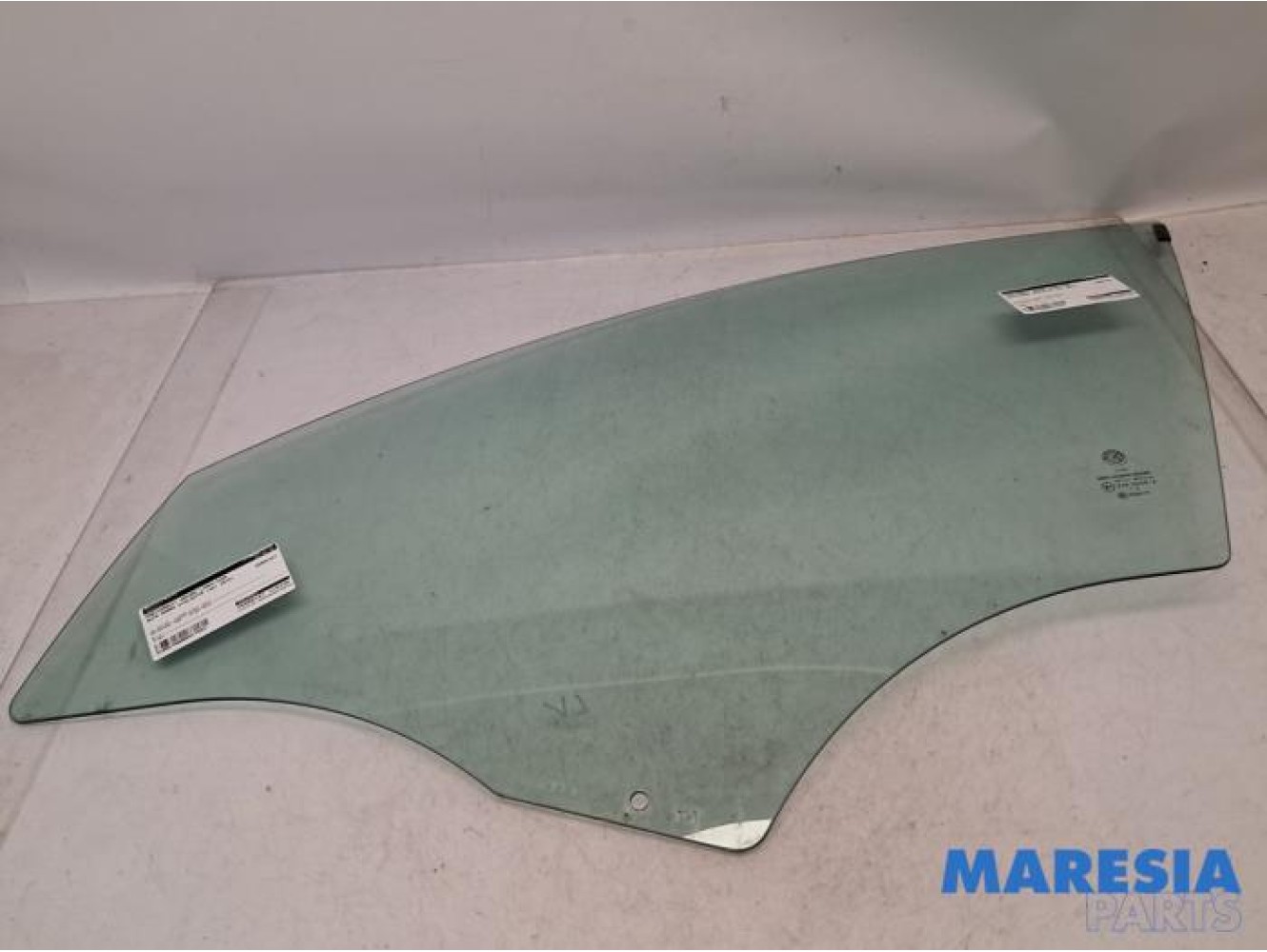 Alfa Romeo - Giulietta - Door window 4-door, front left
