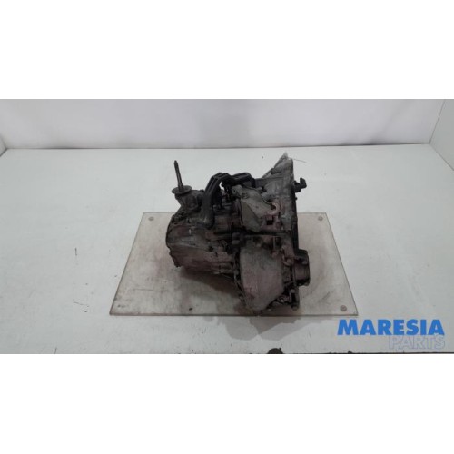 Toyota - Pro-Ace - Gearbox
