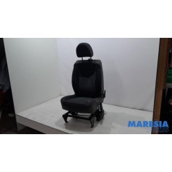 Toyota - Pro-Ace - Sitz links