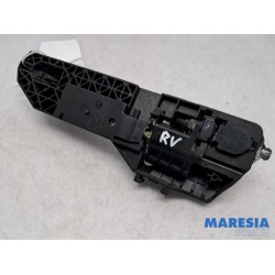 Alfa Romeo - Giulietta - Front door handle 4-door, right