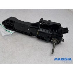 Alfa Romeo - Giulietta - Door handle 4-door, front left