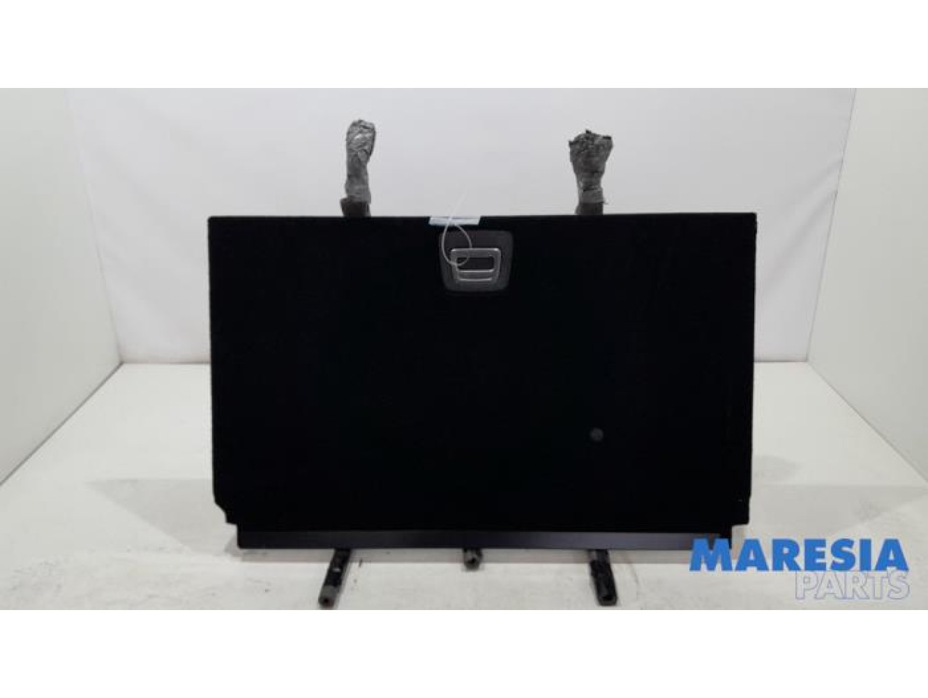 Renault - Talisman - Floor panel load area