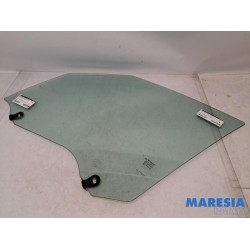 Renault - Scenic - Door window 4-door, front left