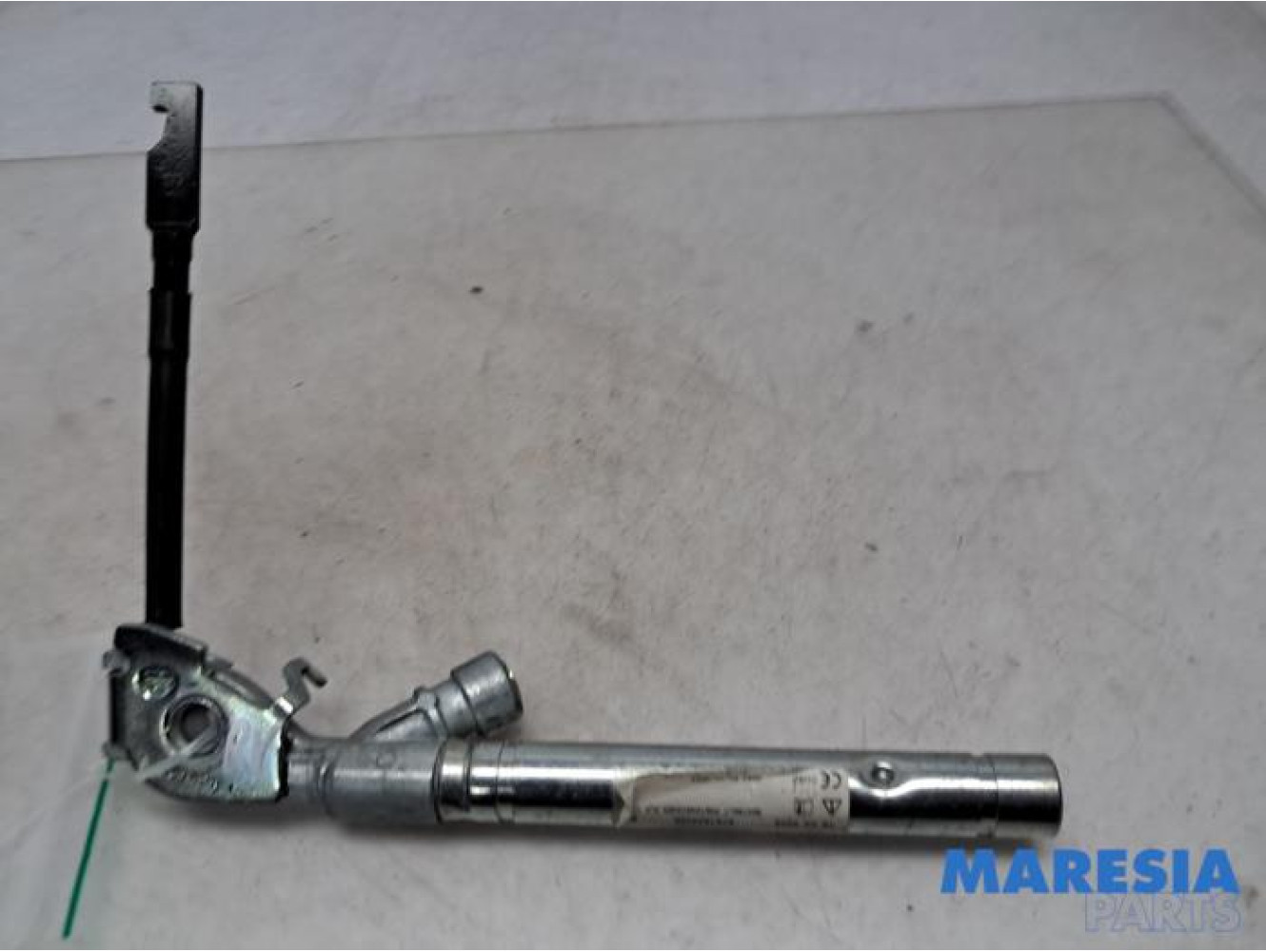 Renault - Scenic - Seatbelt tensioner, right