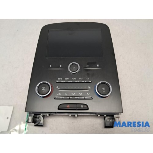 Renault - Scenic - Display Interieur