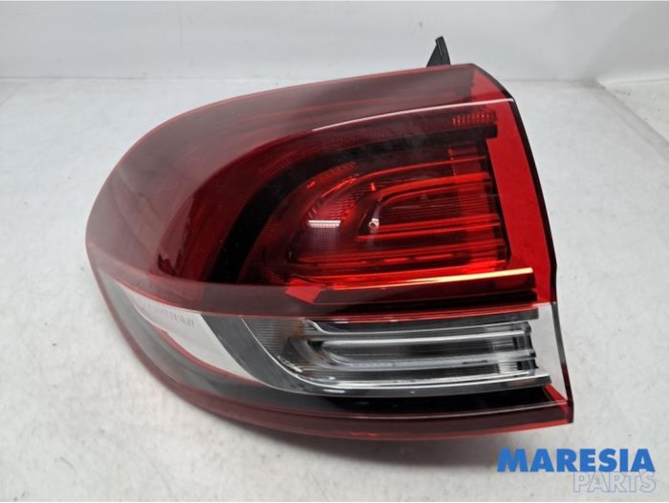 Renault - Scenic - Taillight, left
