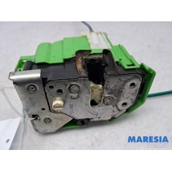 Alfa Romeo - Giulietta - Rear door mechanism 4-door, right