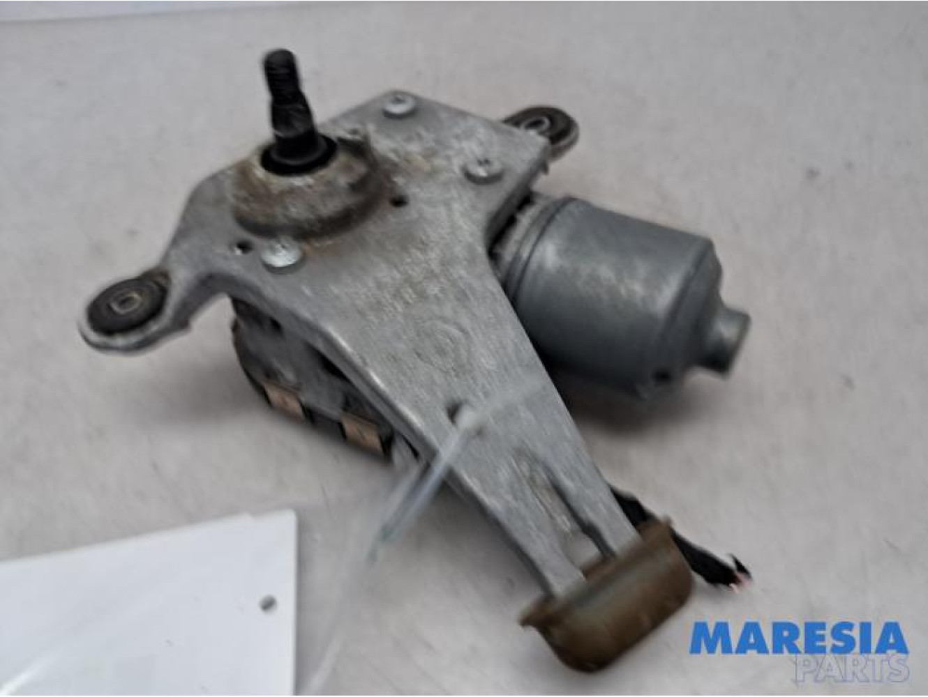 Renault - Scenic - Front wiper motor