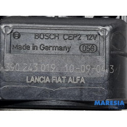 Alfa Romeo - Giulietta - Front wiper motor