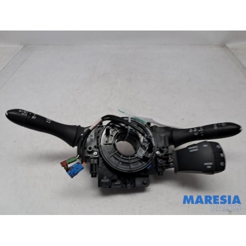 Renault - Scenic - Steering column stalk