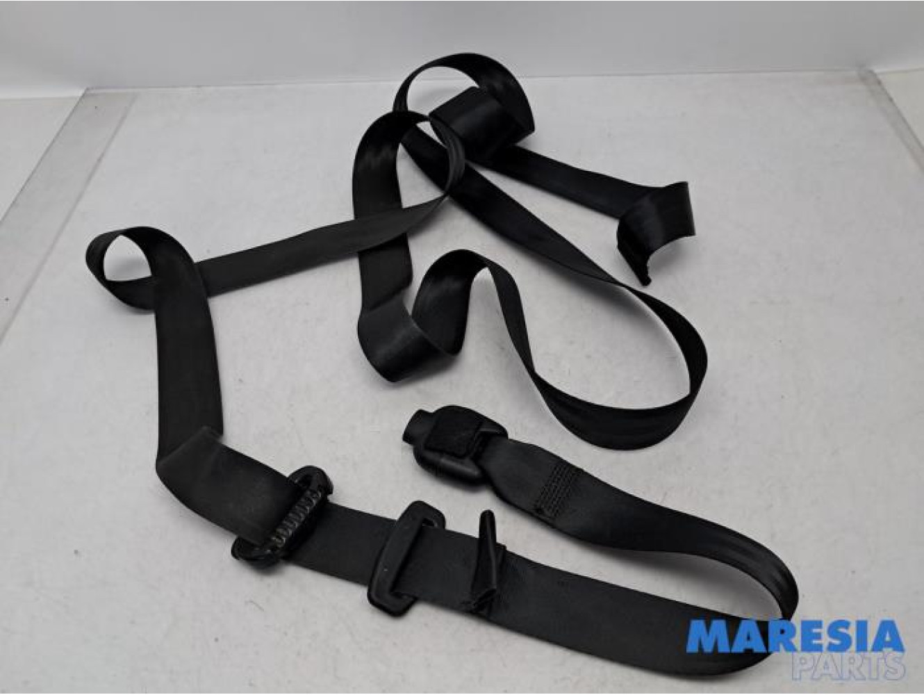 Fiat - 500 - Front seatbelt, left