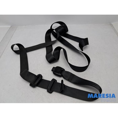 Fiat - 500 - Front seatbelt, left