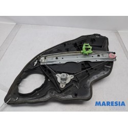Alfa Romeo - Giulietta - Rear door window mechanism 4-door, right