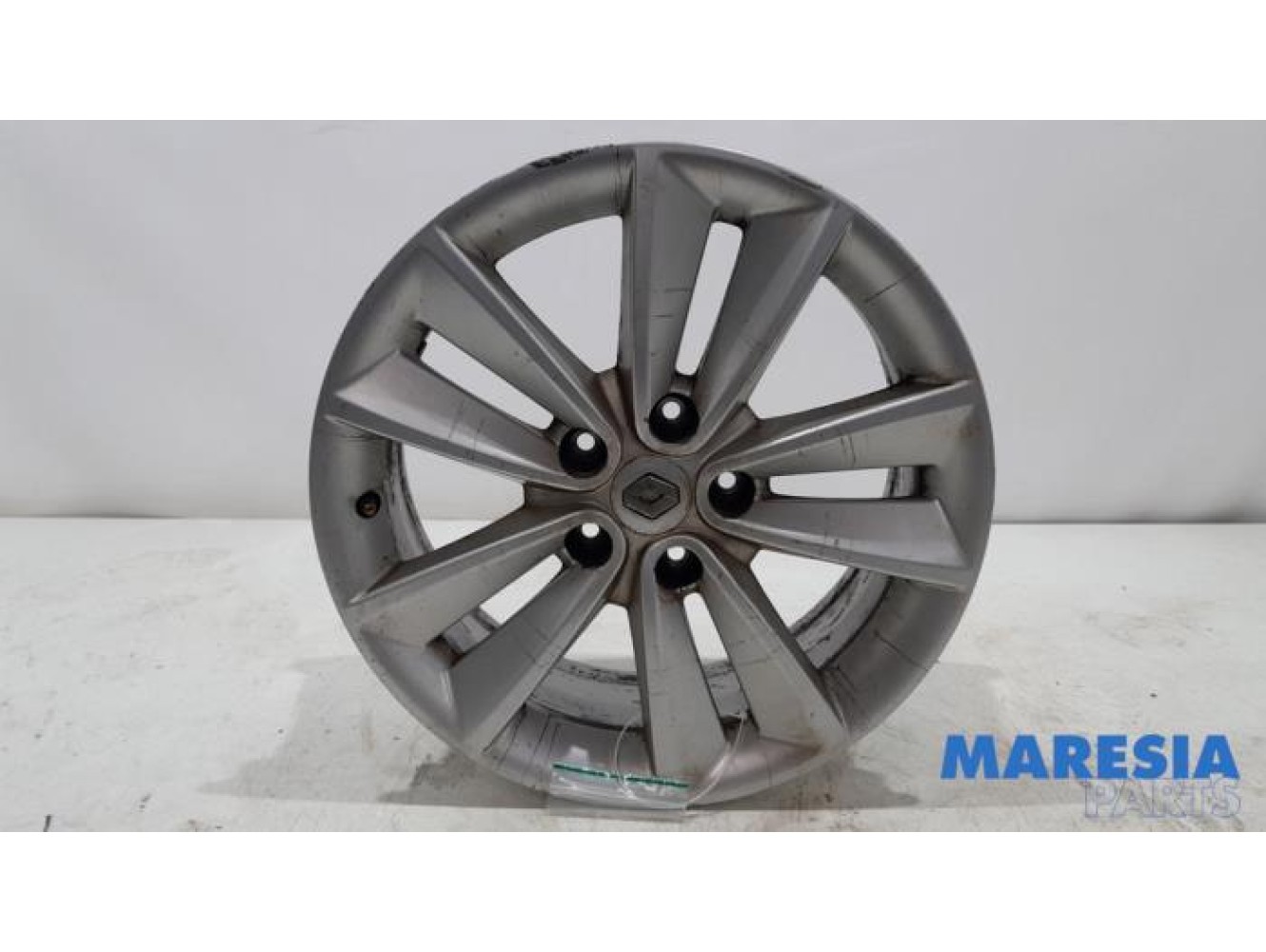 Renault - Megane - Wheel