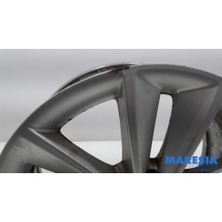 Renault - Megane - Wheel