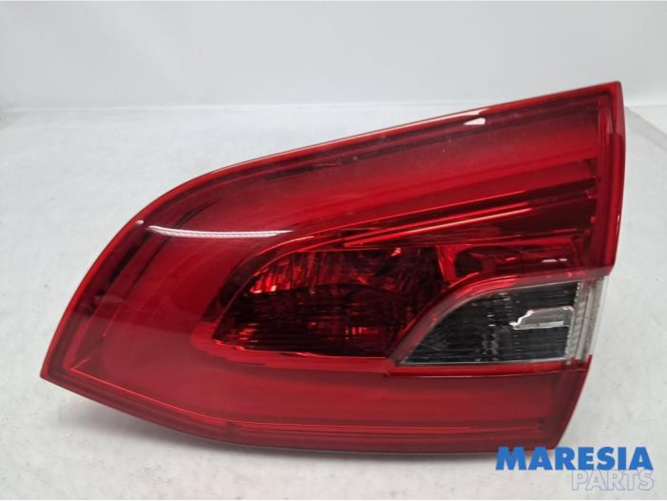 Peugeot - 308 - Taillight, right