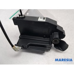 Peugeot - 308 - Door lock mechanism 4-door, front left