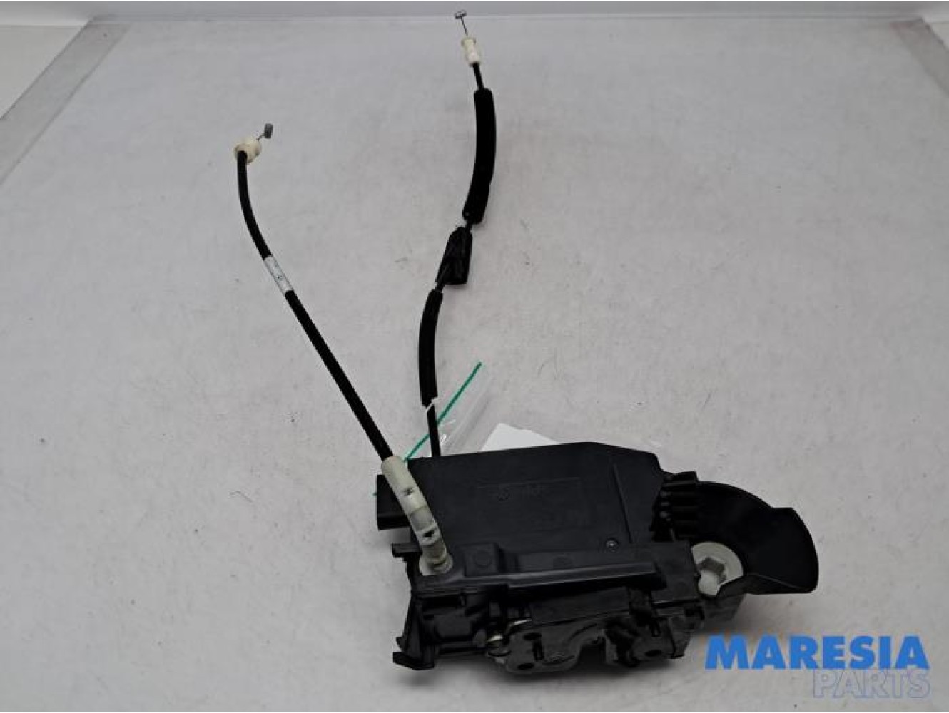 Peugeot - 308 - Door lock mechanism 4-door, front left
