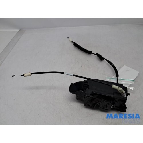 Peugeot - 308 - Front door lock mechanism 4-door, right