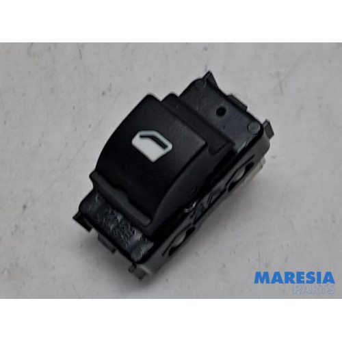 Peugeot - 308 - Electric window switch