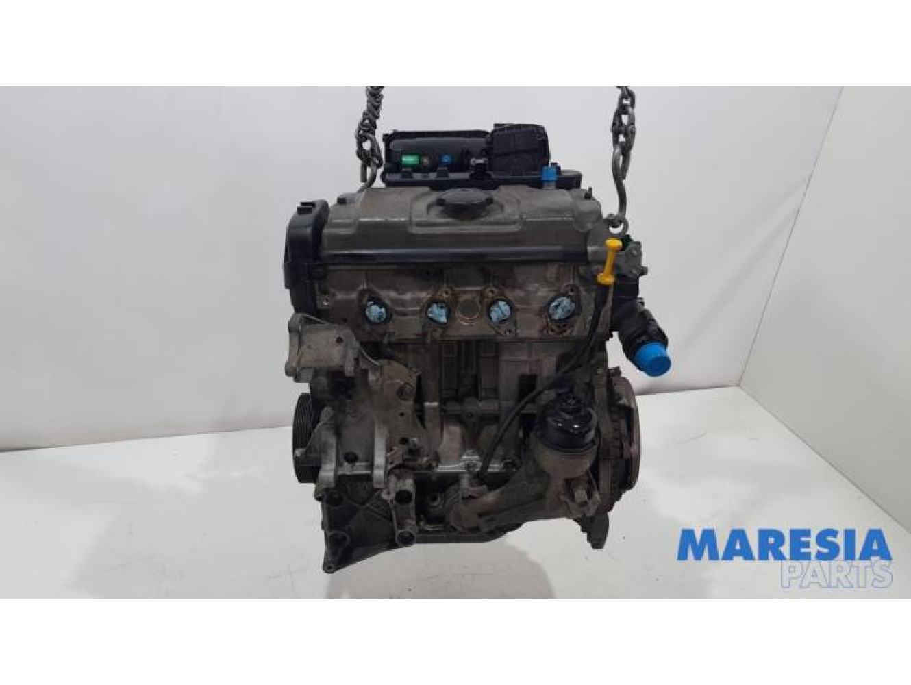 Peugeot - 206 PLUS - Engine