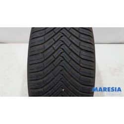 Renault - Talisman - Tyre