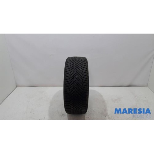 Renault - Talisman - Tyre