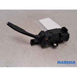 Citroen - C4 Picasso - Automatic gear selector