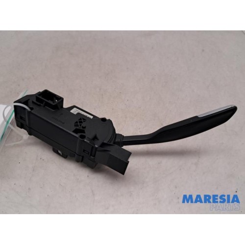 Citroen - C4 Picasso - Automatic gear selector