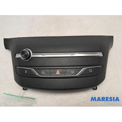 Peugeot - 308 - Radio