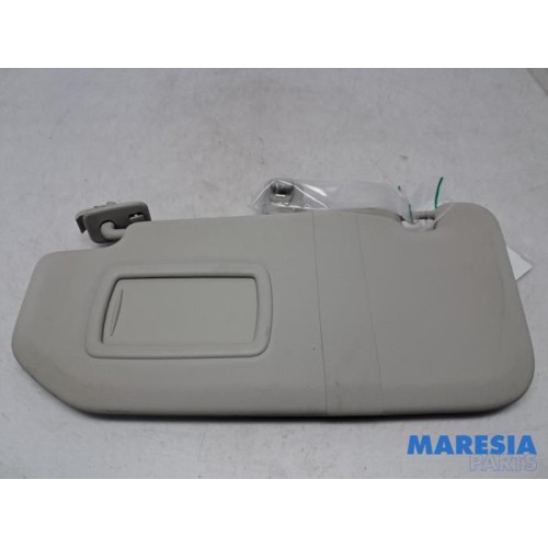 Renault - Scenic - Sun visor