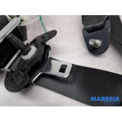 Peugeot - 308 - Rear seatbelt, left