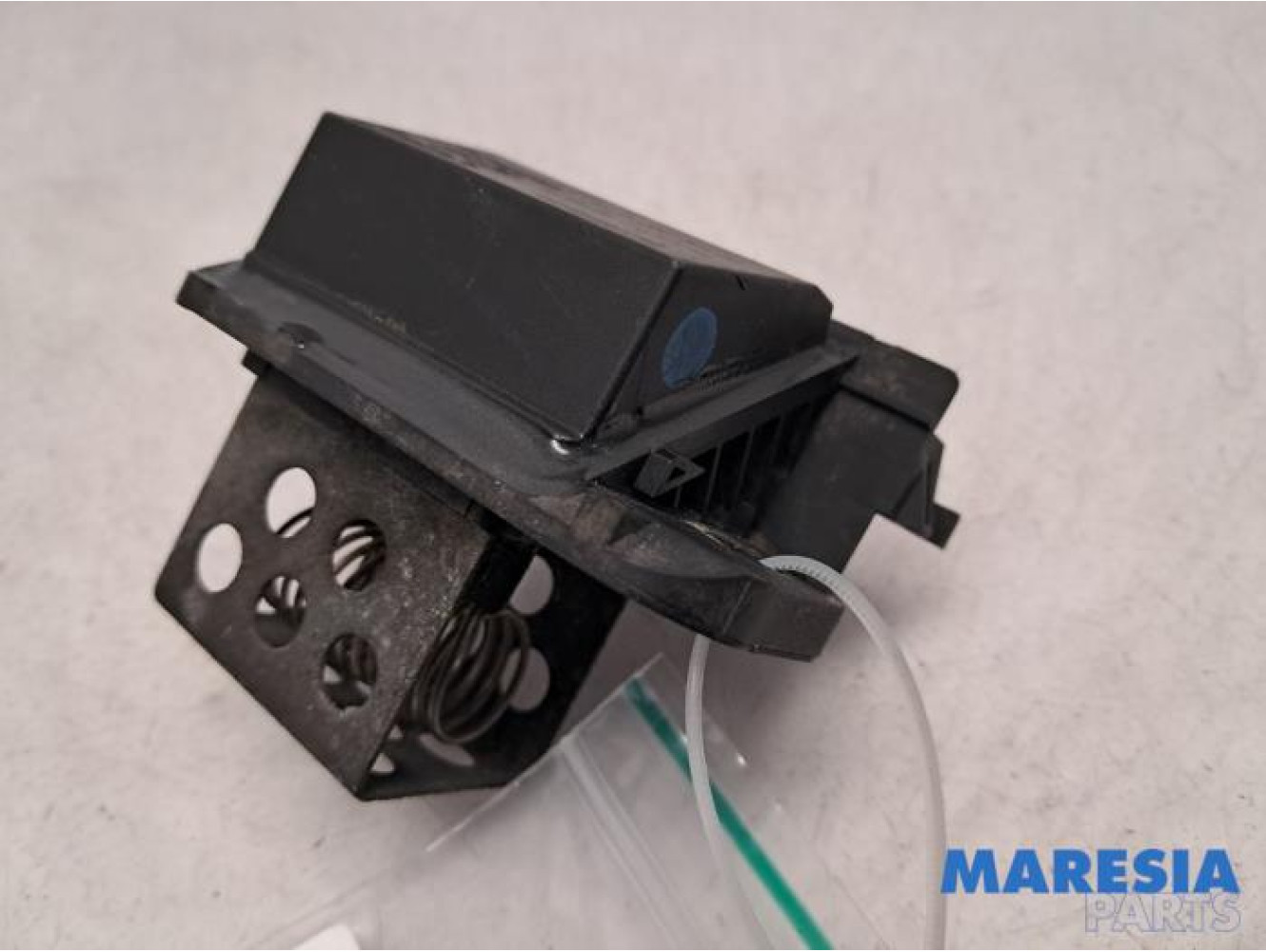 Peugeot - 308 - Cooling fan resistor
