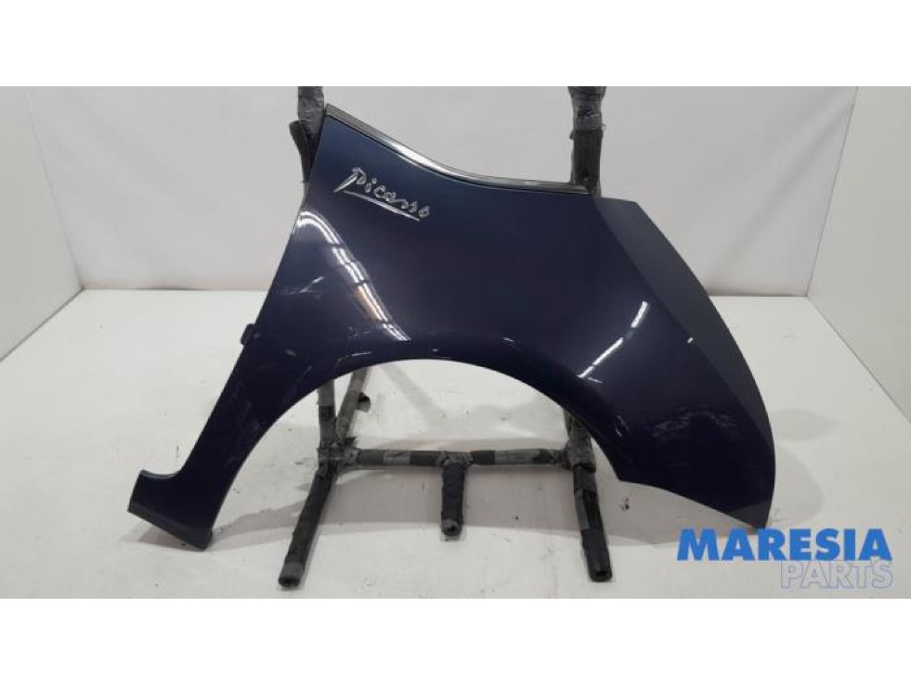 Citroen - C4 Picasso - Front wing, right