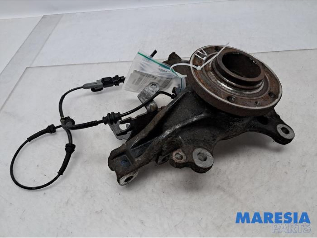 Peugeot - 308 - Knuckle, front left