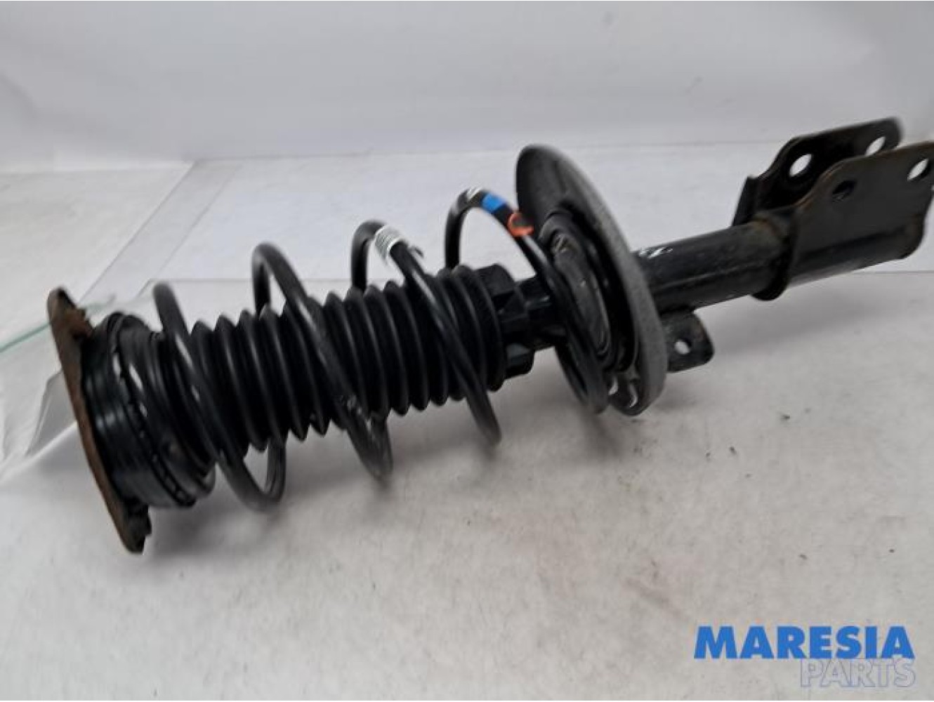 Peugeot - 308 - Front shock absorber rod, right