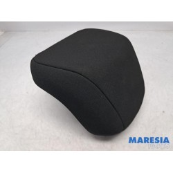Peugeot - 308 - Headrest