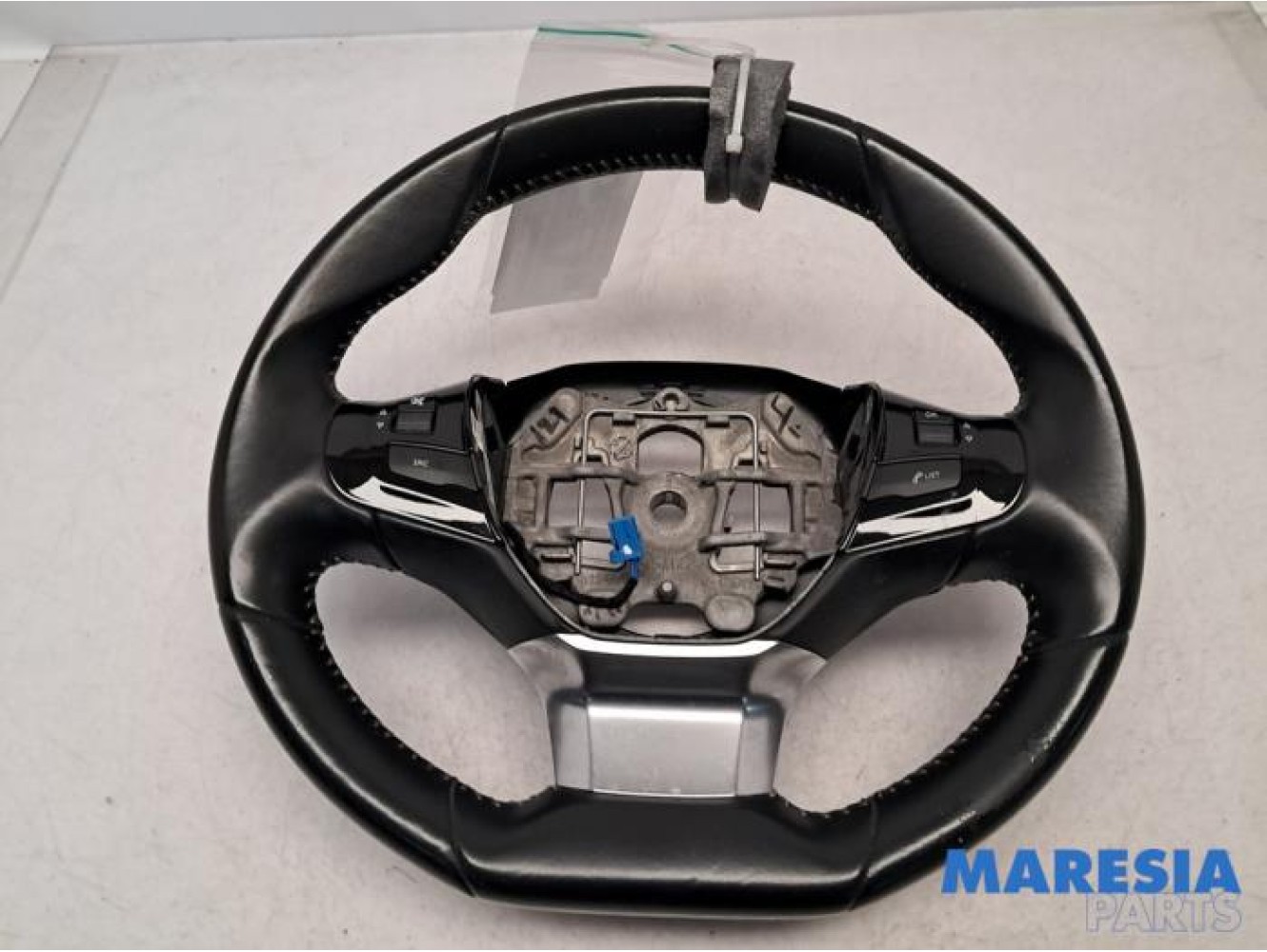 Peugeot - 308 - Steering wheel