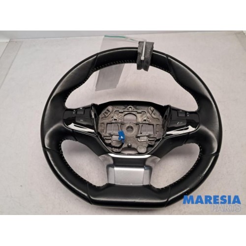 Peugeot - 308 - Steering wheel