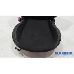 Peugeot - 206 PLUS - Sitz links