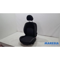 Peugeot - 206 PLUS - Seat, right