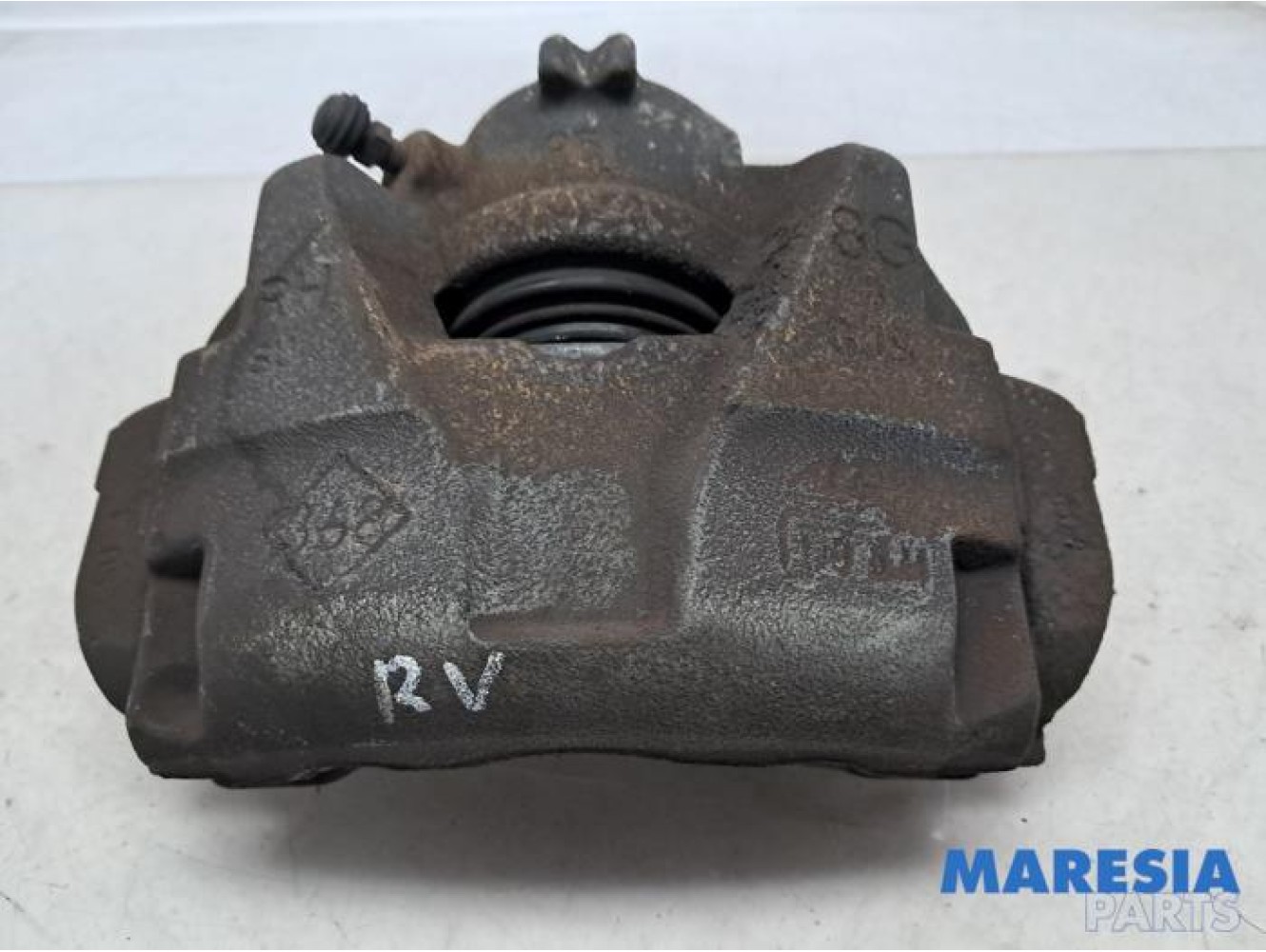 Renault - Megane - Front brake calliper, right
