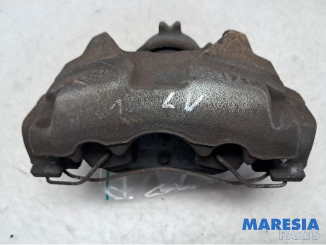 Renault - Megane - Front brake calliper, left