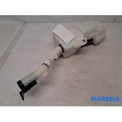 Fiat - Panda - Front windscreen washer reservoir