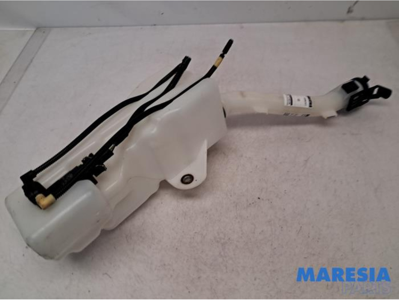 Fiat - Panda - Front windscreen washer reservoir